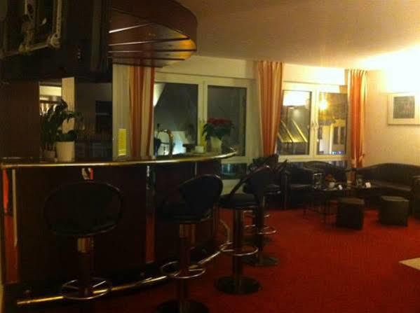 Göttingen Hotel Novostar מראה חיצוני תמונה
