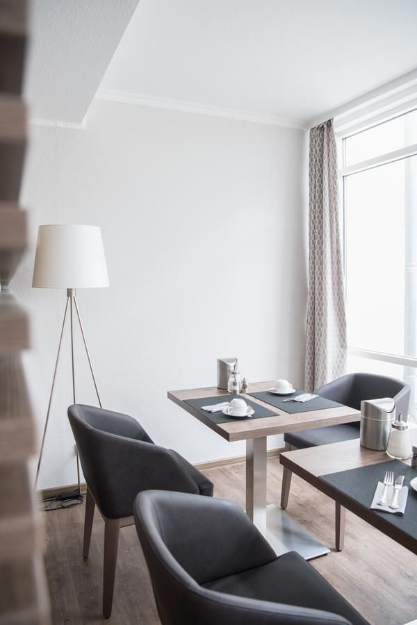 Göttingen Hotel Novostar מראה חיצוני תמונה