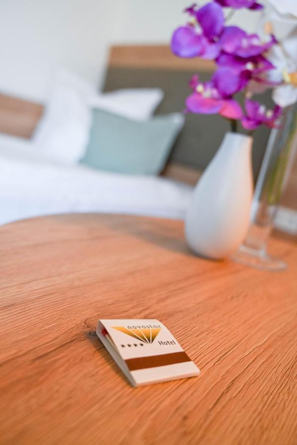 Göttingen Hotel Novostar מראה חיצוני תמונה