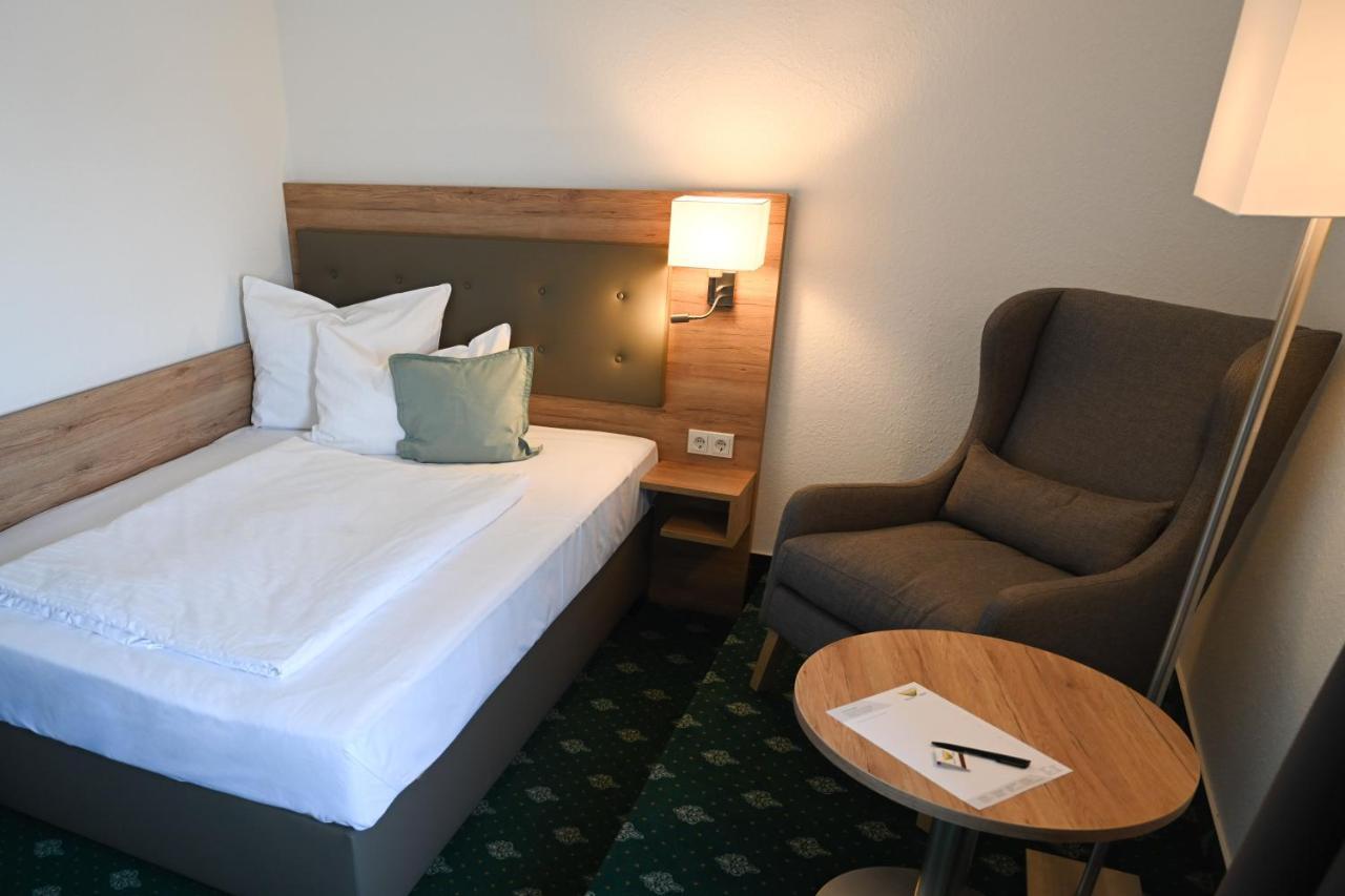 Göttingen Hotel Novostar מראה חיצוני תמונה